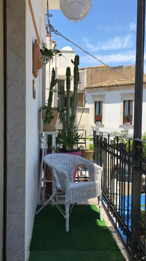 Le Muse Casa Vacanze Scoglitti Bagian luar foto