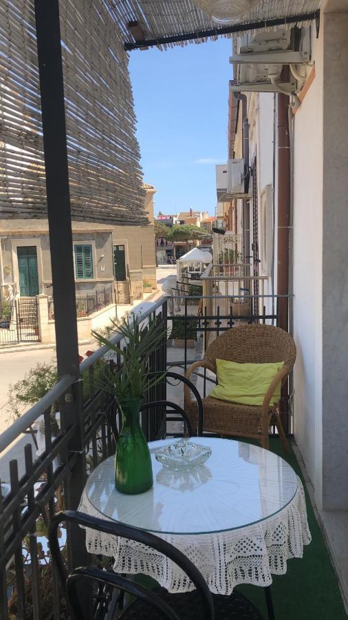 Le Muse Casa Vacanze Scoglitti Bagian luar foto